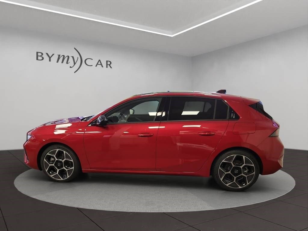 OPEL Astra 1.6 PHEV Turbo Swiss Premium A, Mild-Hybrid Benzin/Elektro, Occasion / Gebraucht, Automatik - 3