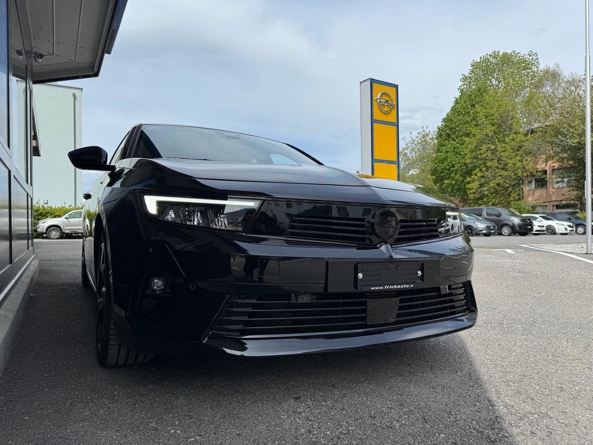 OPEL Astra 1.2 T 130 Swiss Plus, Essence, Occasion / Utilisé, Automatique - 2