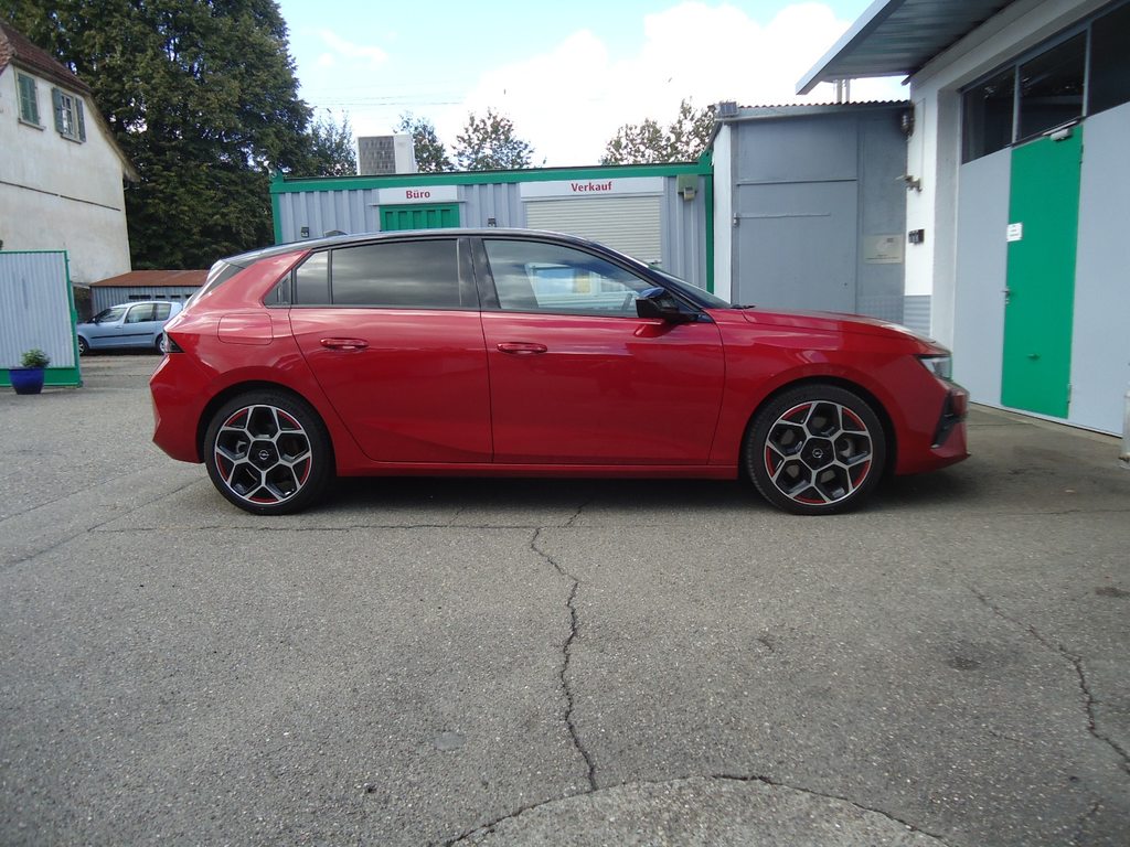 OPEL Astra 1.6 T PHEV 180 Edition, Plug-in-Hybrid Benzina/Elettrica, Occasioni / Usate, Automatico - 2