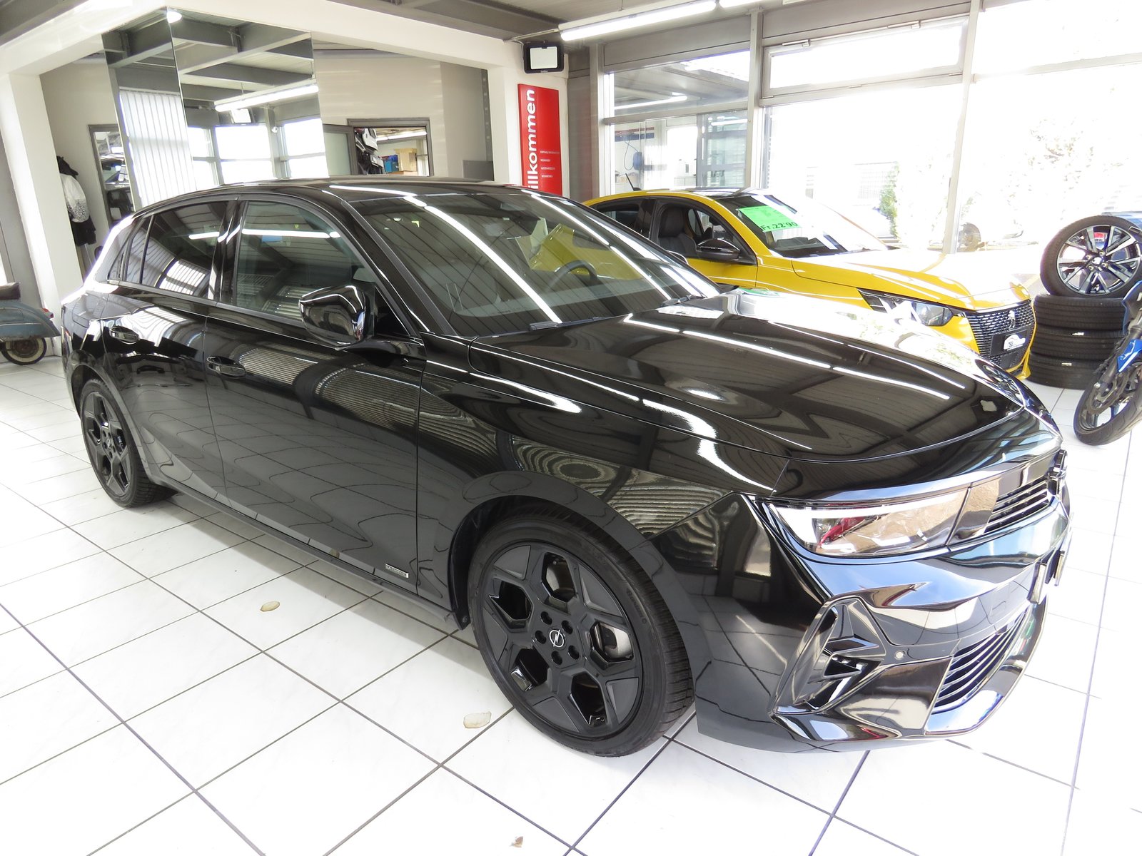 OPEL Astra 1.6 PHEV Turbo Swiss Plus Automat, Plug-in-Hybrid Benzin/Elektro, Occasion / Gebraucht, Automat - 3