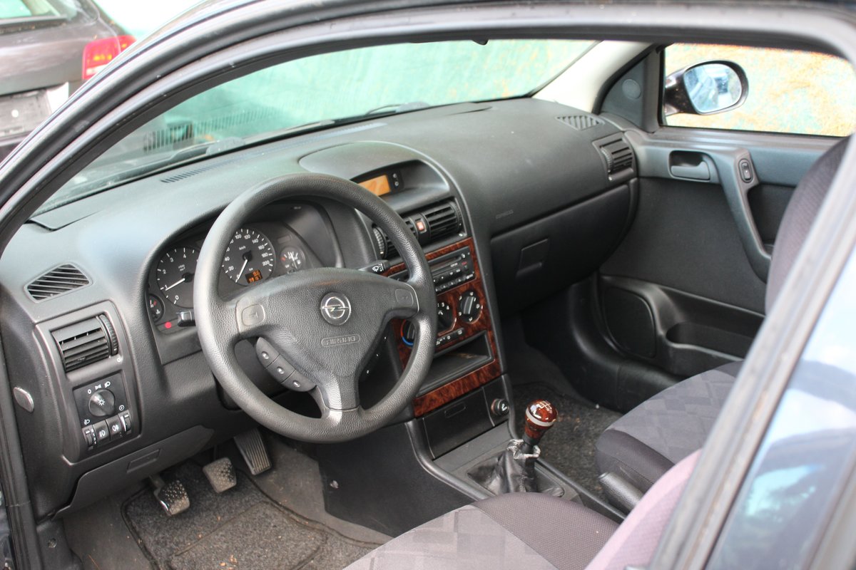 OPEL Astra 1.6i 16V Comfort, Petrol, Second hand / Used, Manual - 7