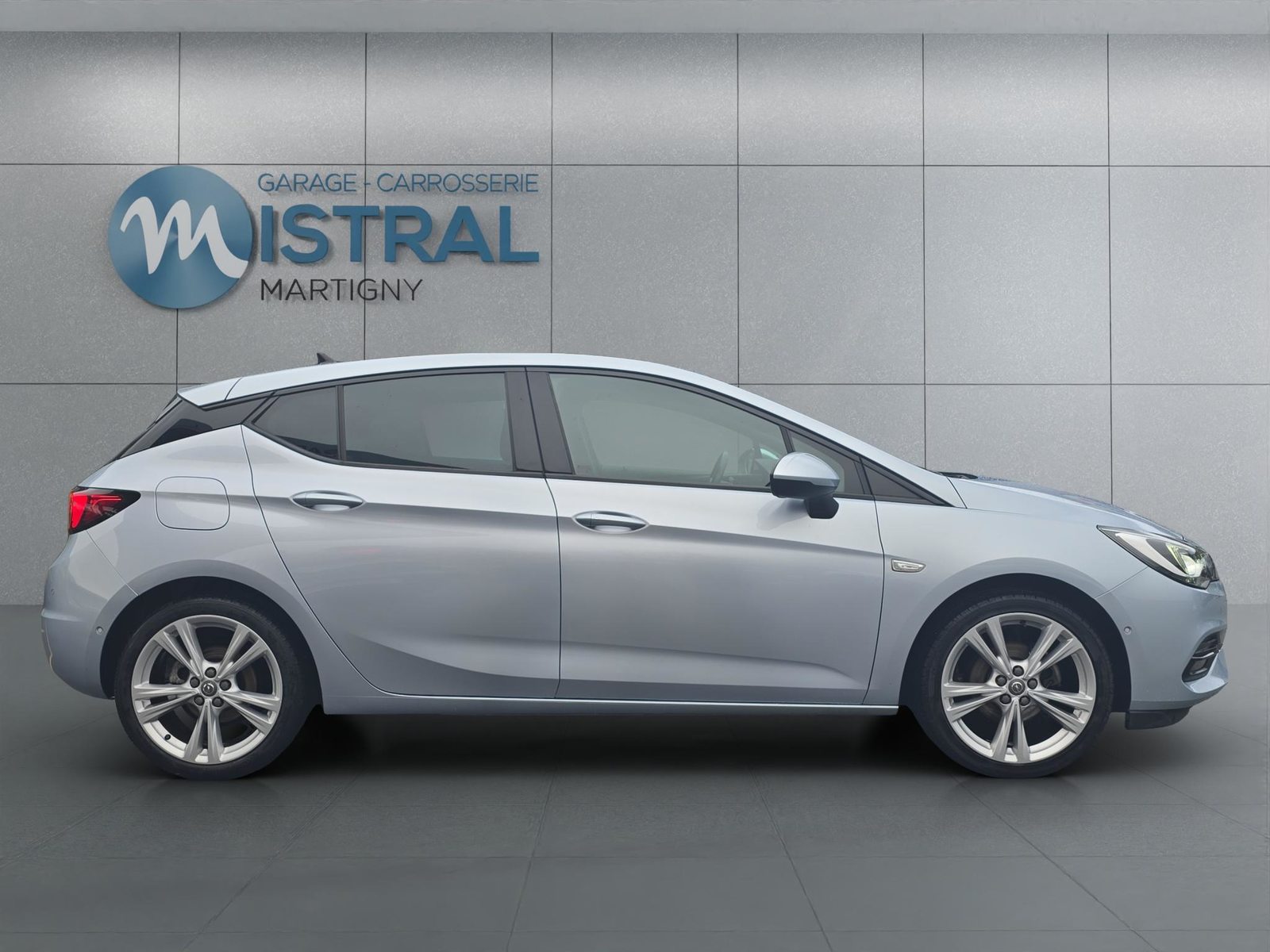OPEL Astra 1.4 T Elegance S/S, Petrol, Second hand / Used, Automatic - 6