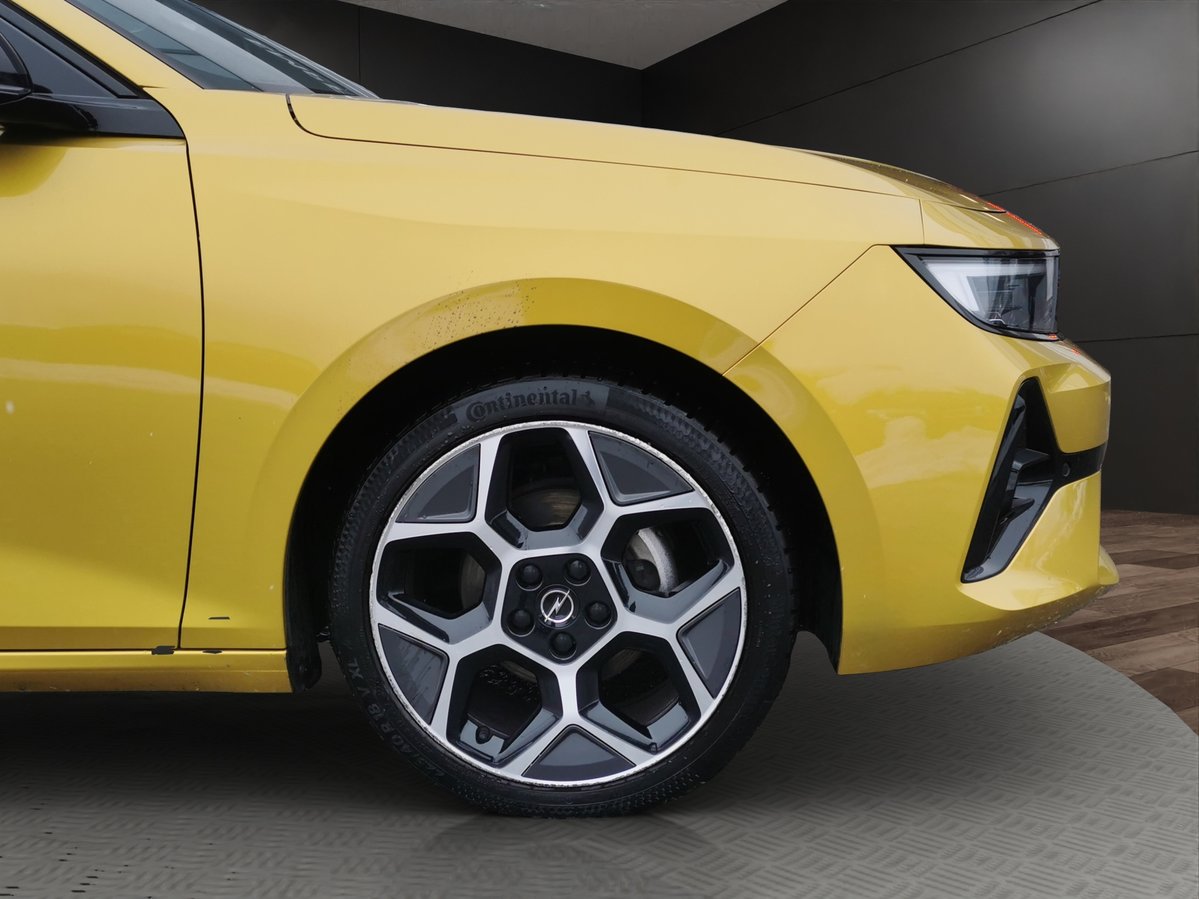 OPEL Astra 1.2i Turbo Swiss Plus A, Petrol, Second hand / Used, Automatic - 3