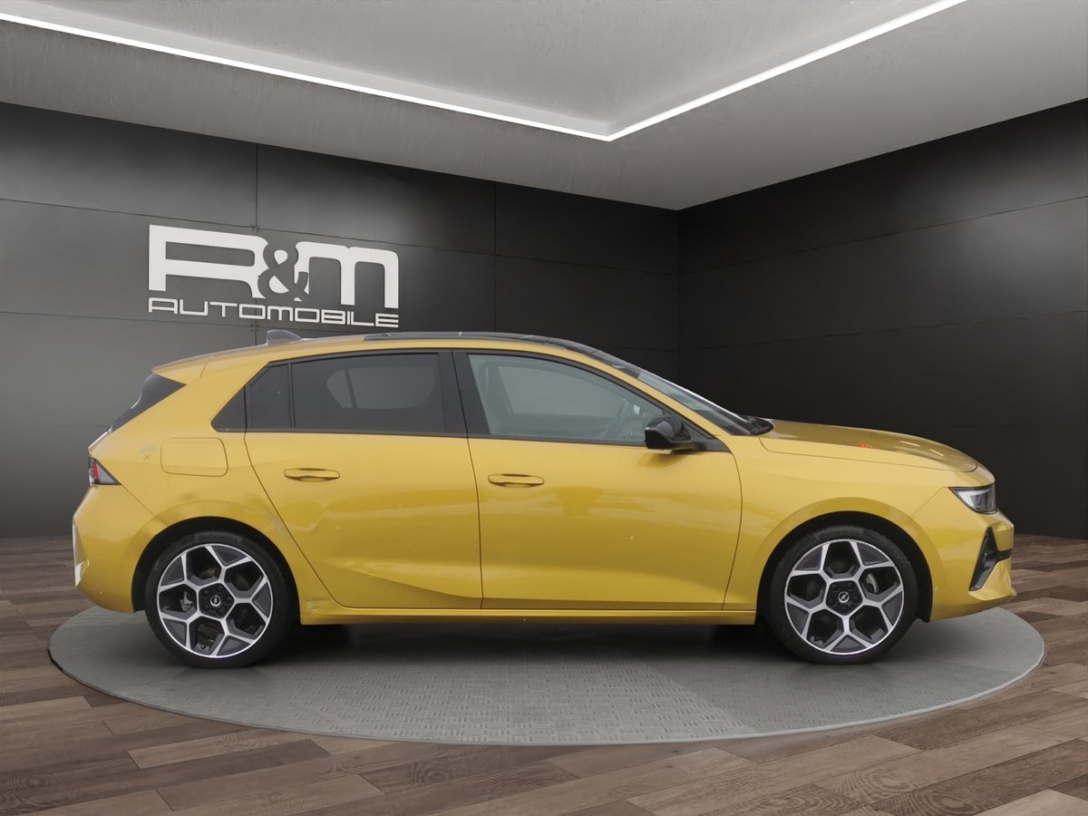 OPEL Astra 1.2i Turbo Swiss Plus A, Petrol, Second hand / Used, Automatic - 4