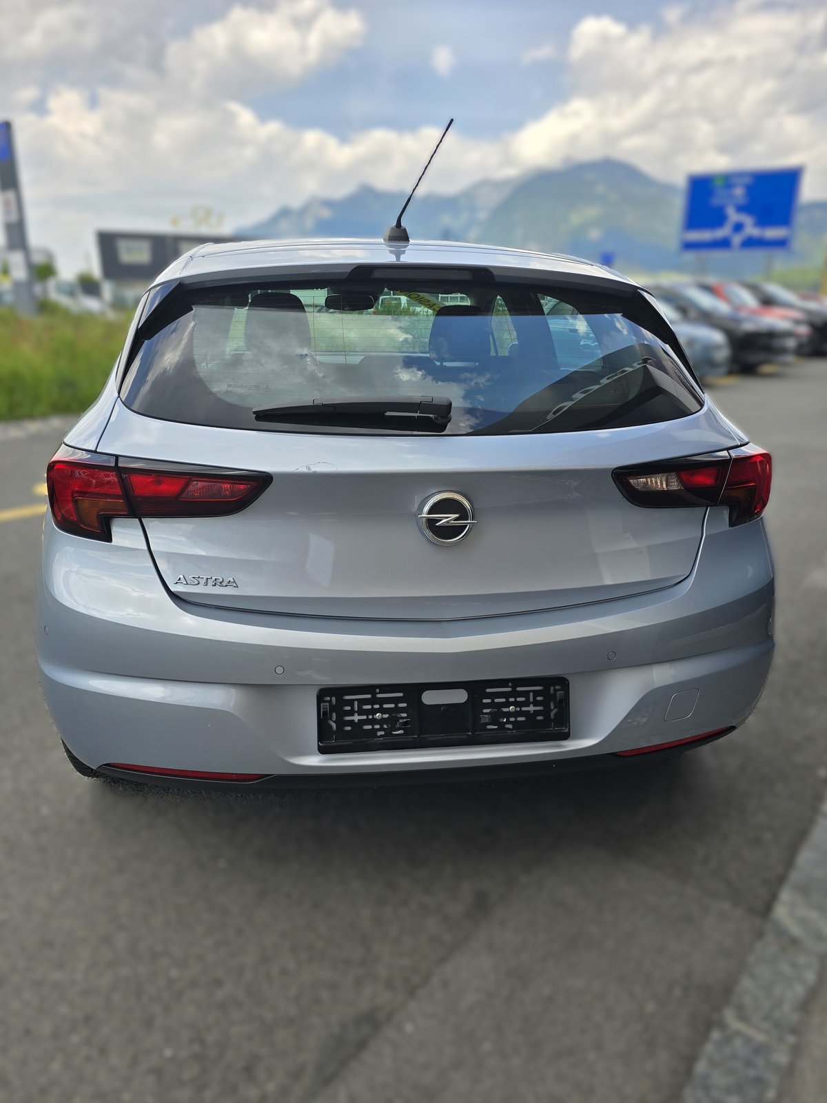 OPEL Astra 1.2i Turbo Edition, Essence, Occasion / Utilisé, Manuelle - 5