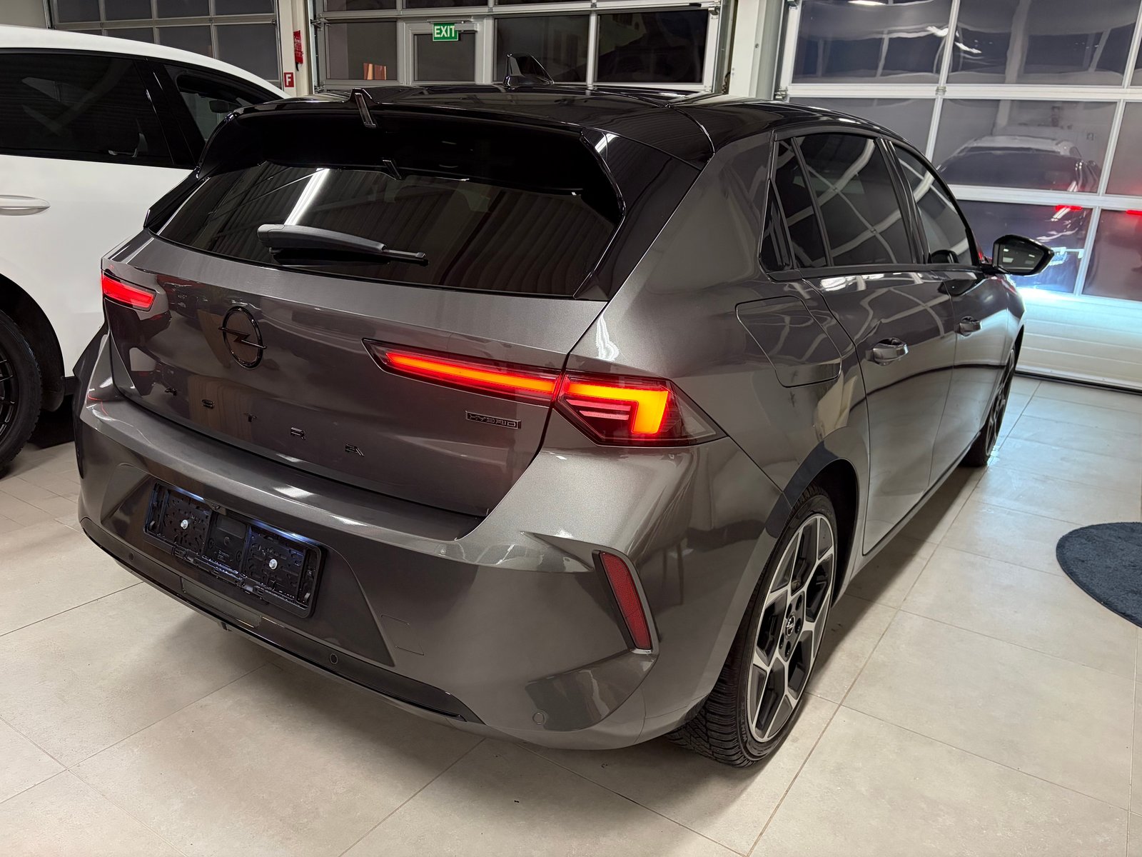 OPEL Astra 1.6 PHEV Turbo Swiss Plus A, Hybride Rechargeable Essence/Électricité, Occasion / Utilisé, Automatique - 7