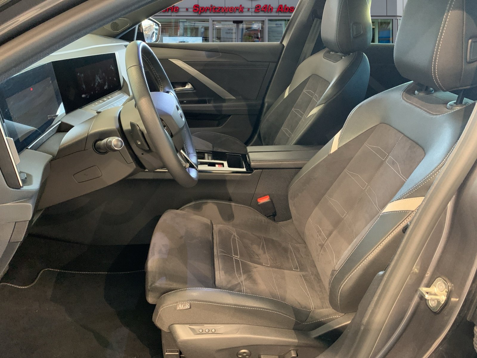 OPEL Astra 1.6 T PHEV 180 Swiss Plus, Plug-in-Hybrid Benzina/Elettrica, Occasioni / Usate, Automatico - 7
