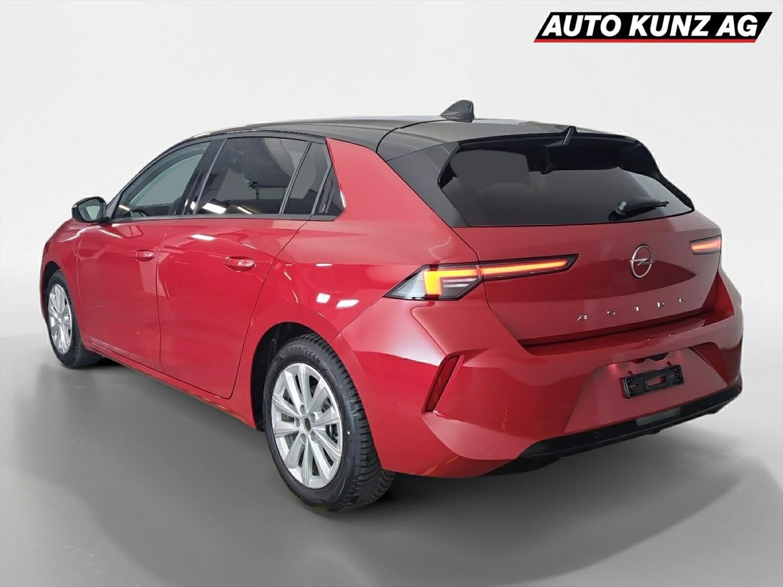 OPEL Astra Elegance 1.2 Turbo *AHK*, Essence, Occasion / Utilisé, Automatique - 3