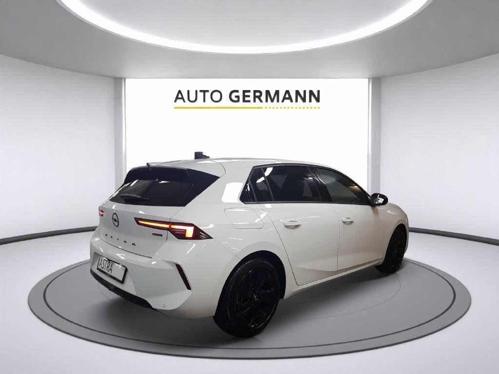 OPEL Astra 1.6 T PHEV 180 Swiss Plus, Plug-in-Hybrid Benzin/Elektro, Occasion / Gebraucht, Automatik - 3