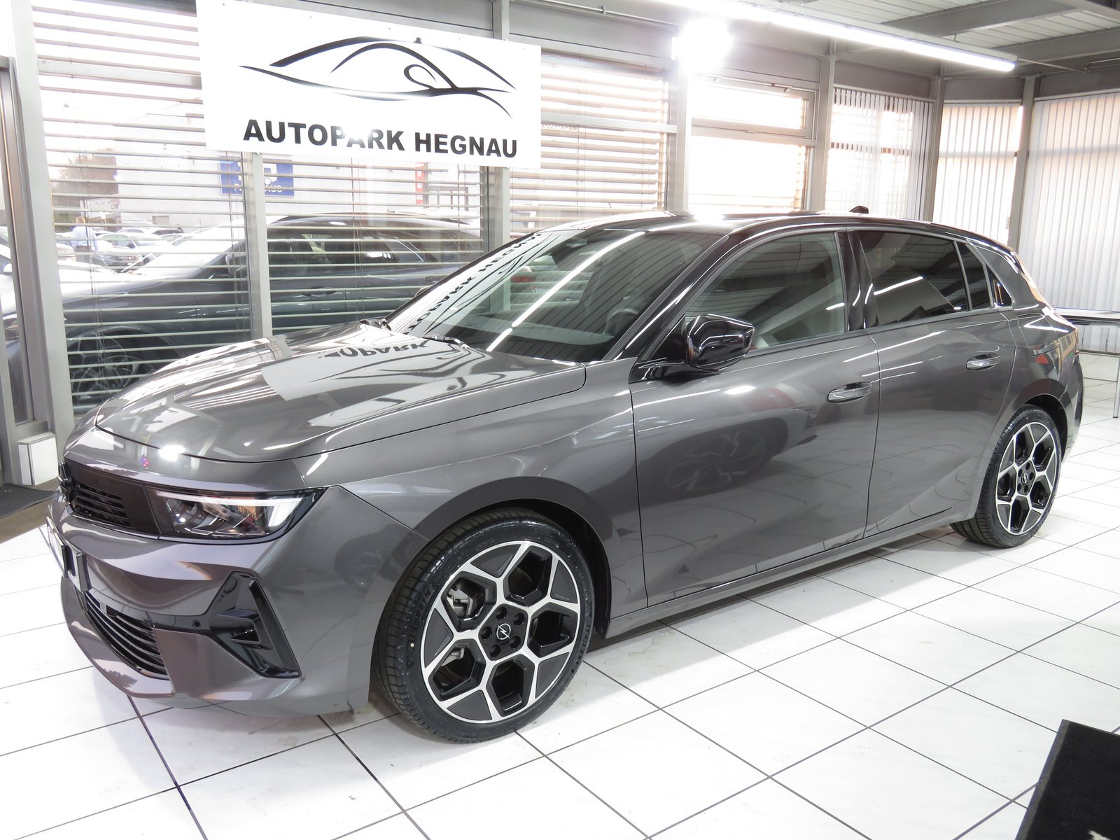 OPEL Astra 1.6 PHEV Turbo Swiss Plus Automat