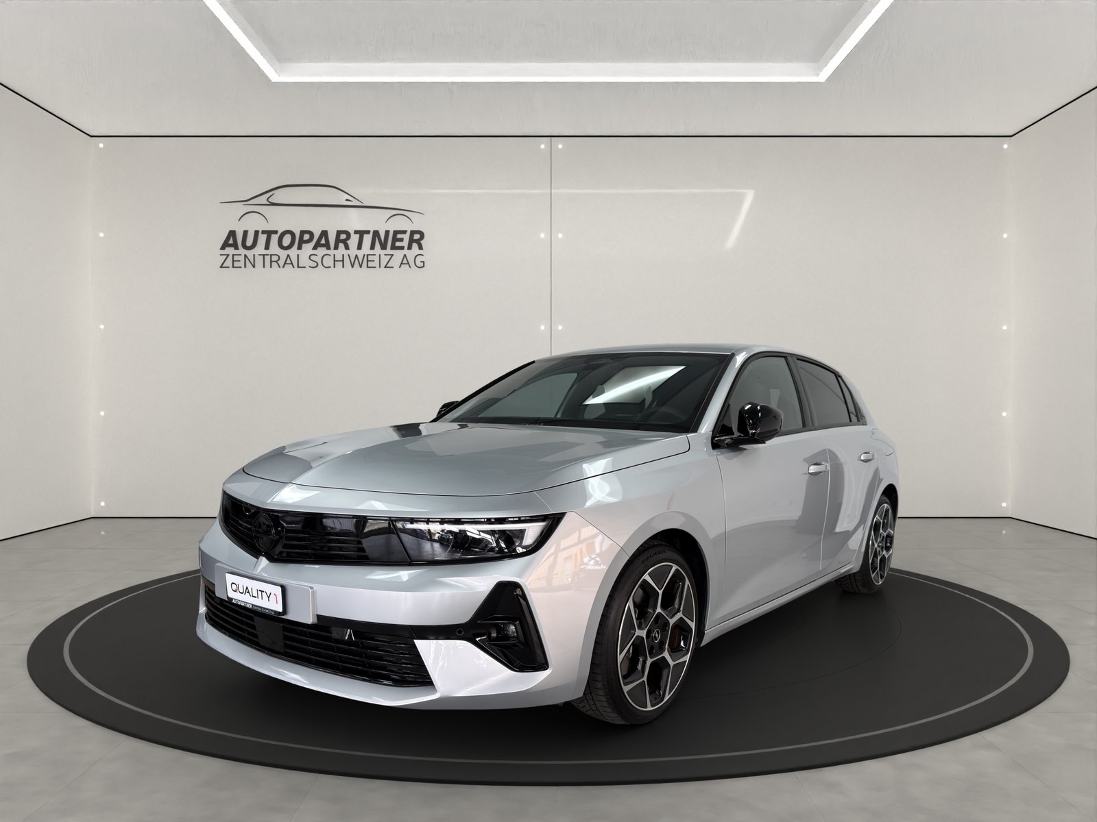 OPEL Astra 1.6 PHEV Turbo GS, Plug-in-Hybrid Benzin/Elektro, Occasion / Gebraucht, Automatik - 2
