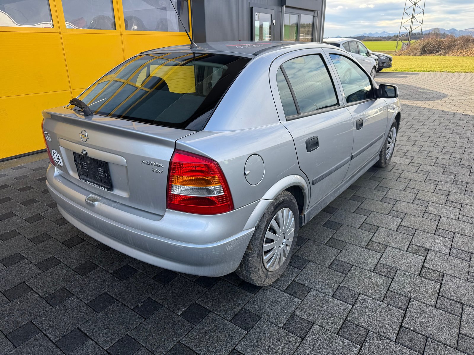 OPEL Astra 1.2i 16V Club, Benzin, Occasion / Gebraucht, Handschaltung - 5