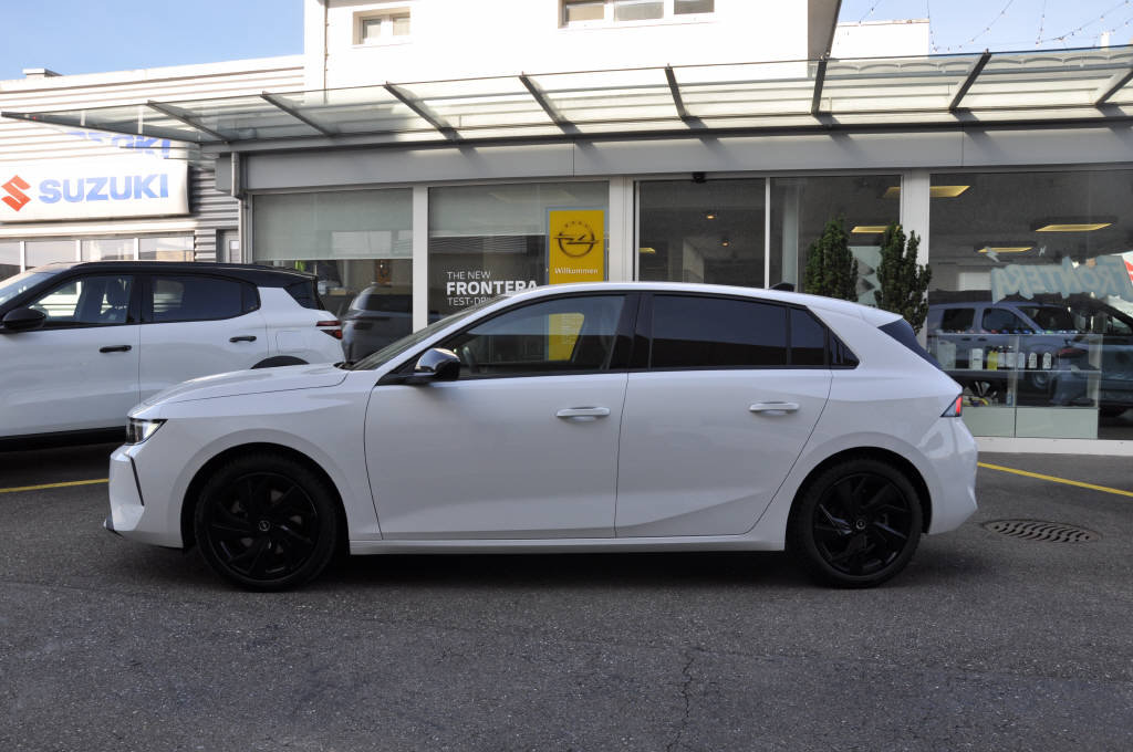 OPEL Astra 1.2 T Hybrid Edition, Mild-Hybrid Benzin/Elektro, Occasion / Gebraucht, Automatik - 3