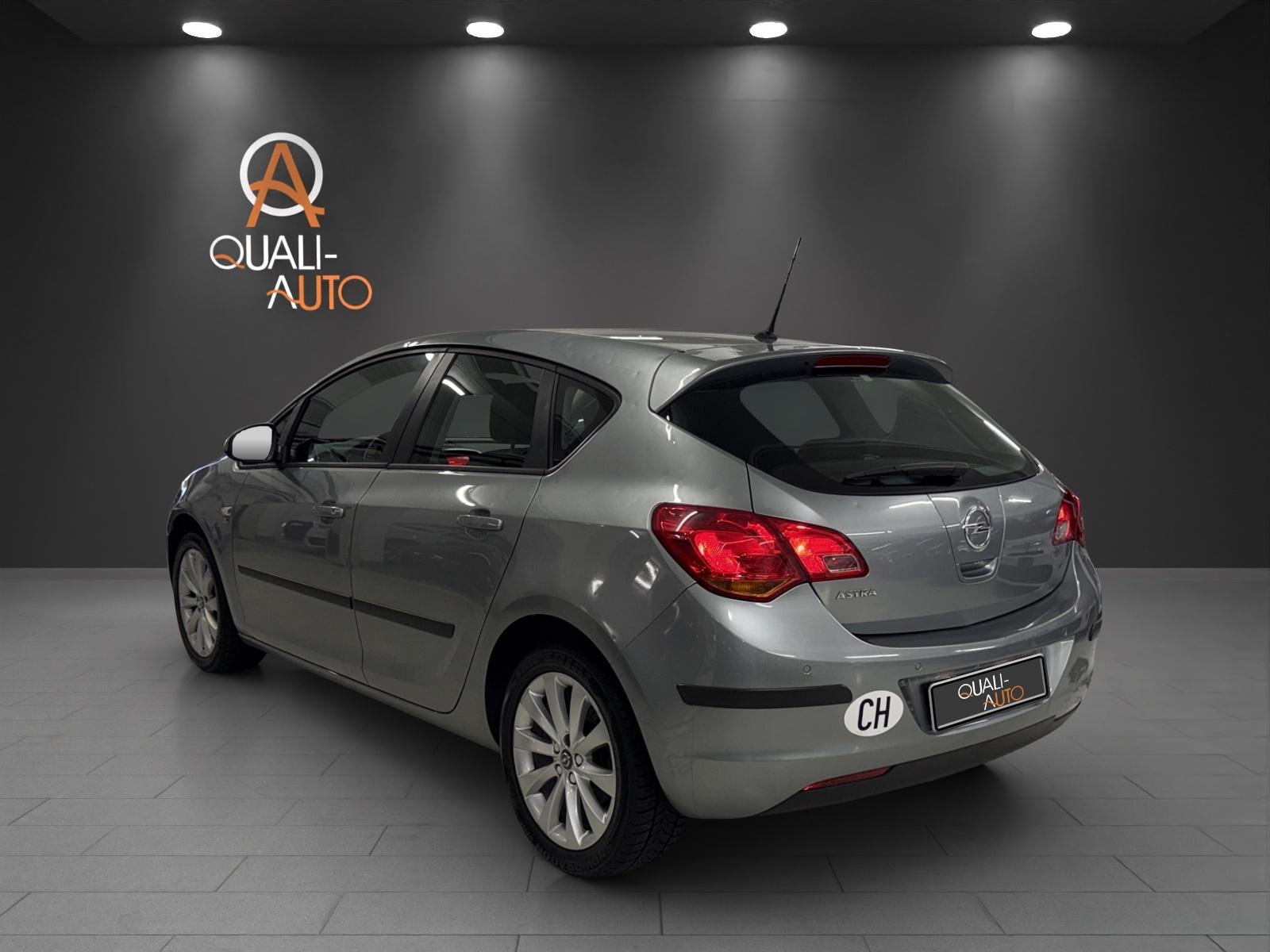 OPEL Astra 1.6i 16V Anniversary Edition Automatic, Essence, Occasion / Utilisé, Automatique - 4