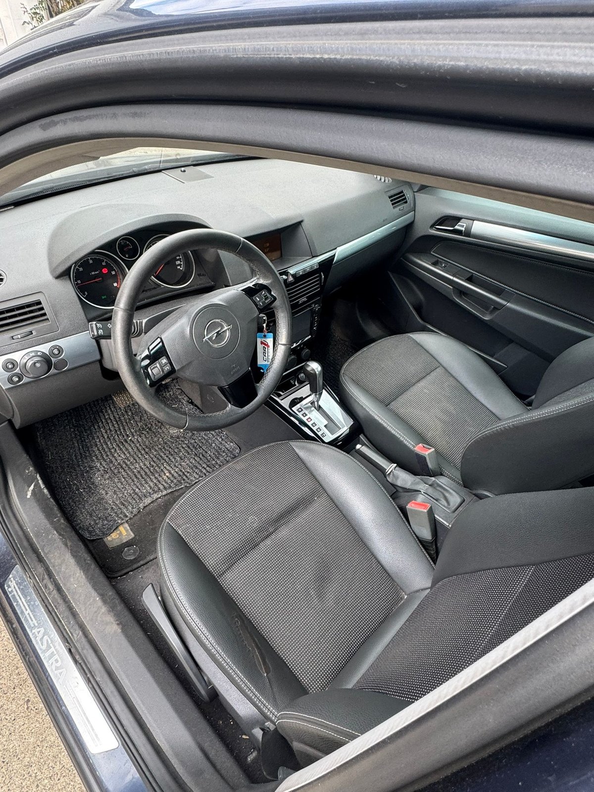 OPEL Astra 1.9 CDTi, Diesel, Occasion / Utilisé, Manuelle - 6