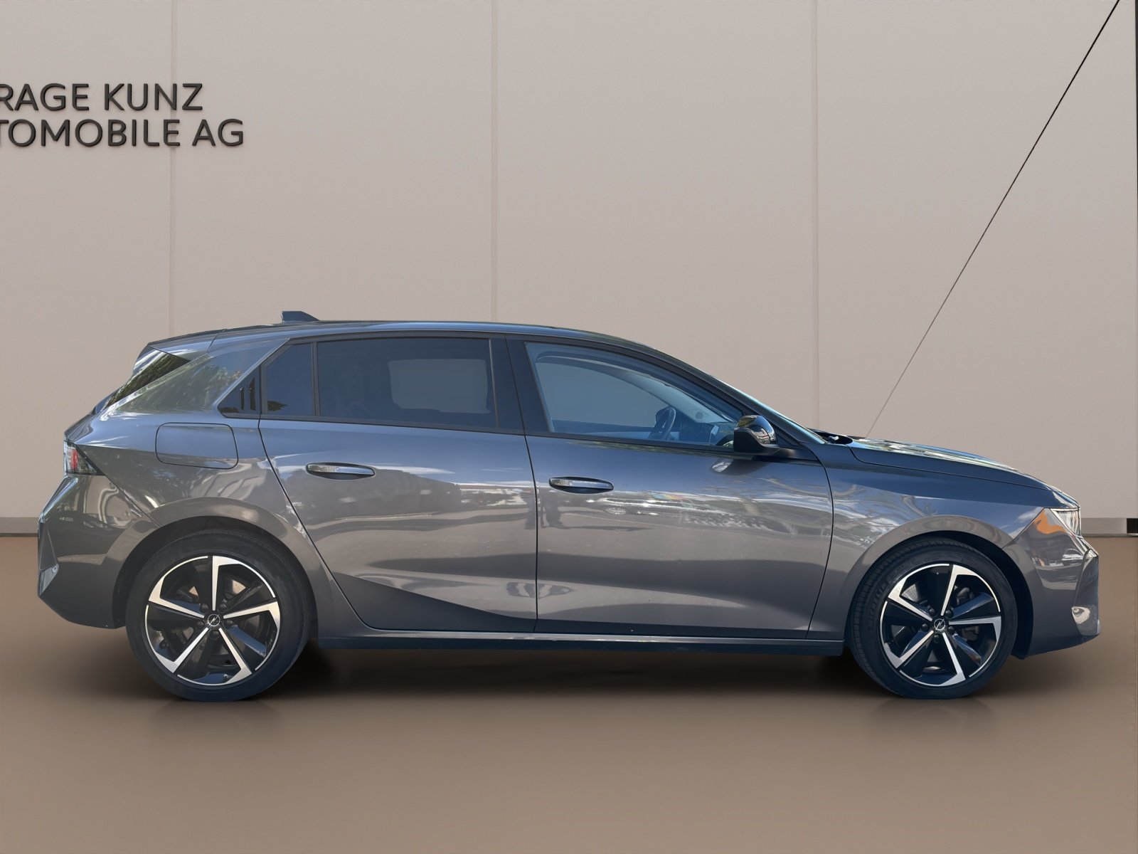 OPEL Astra 1.6 PHEV Turbo Swiss A, Plug-in-Hybrid Benzina/Elettrica, Occasioni / Usate, Automatico - 6