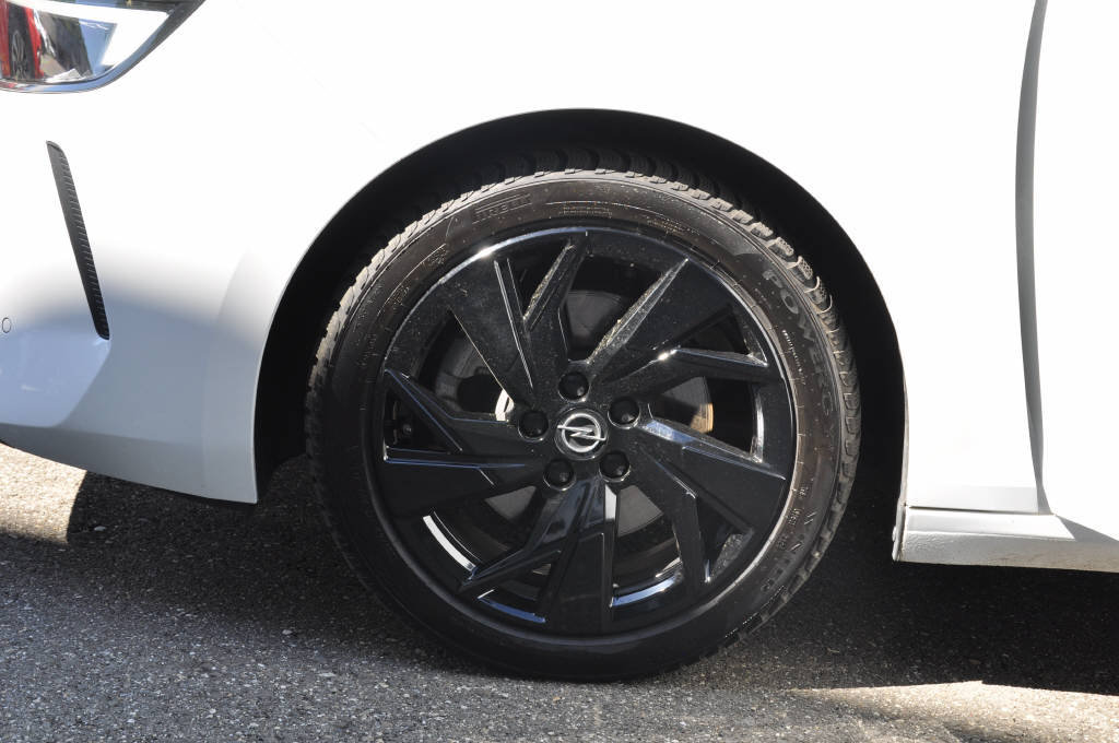 OPEL Astra 1.2 T Hybrid Edition, Hybride Léger Essence/Électricité, Occasion / Utilisé, Automatique - 5