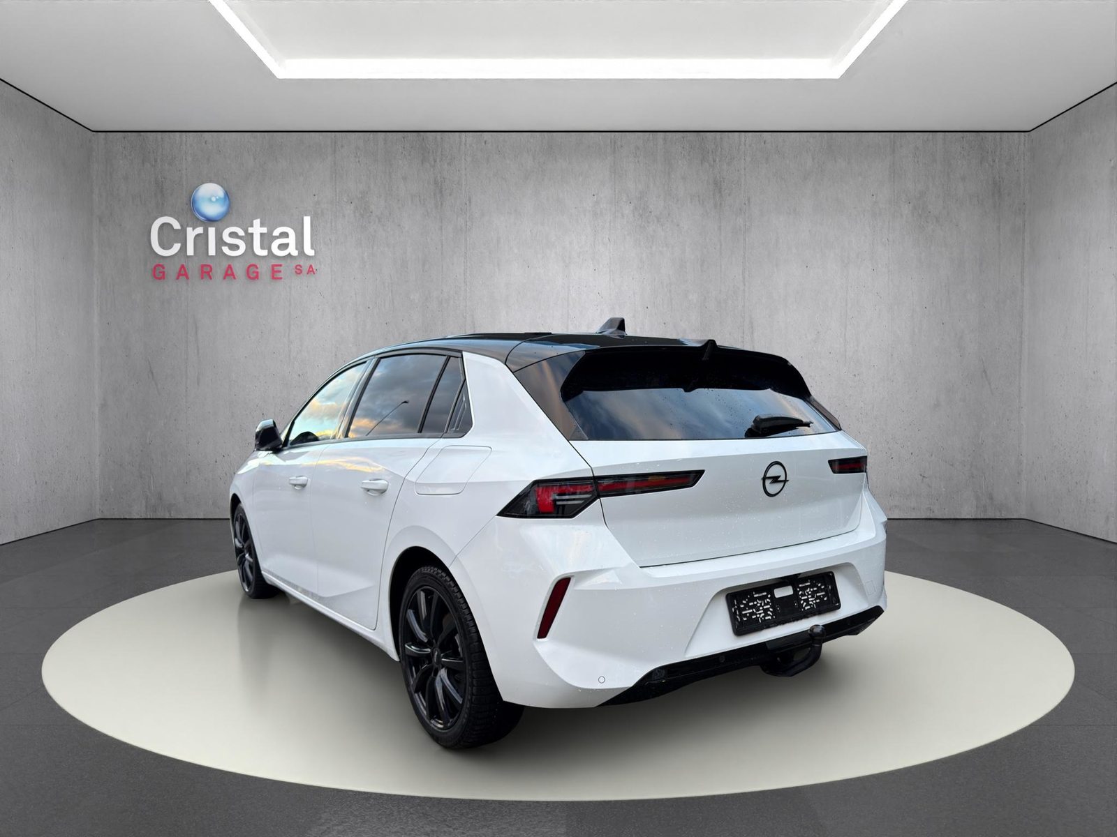 OPEL Astra 1.6 T PHEV 180 Ultimate, Hybride Rechargeable Essence/Électricité, Occasion / Utilisé, Automatique - 4