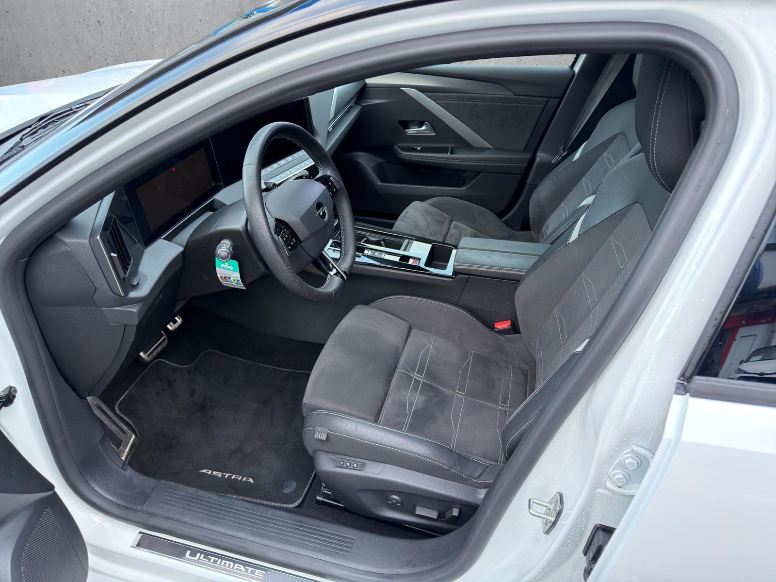 OPEL Astra 1.6 T PHEV 180 Ultimate, Hybride Rechargeable Essence/Électricité, Occasion / Utilisé, Automatique - 7