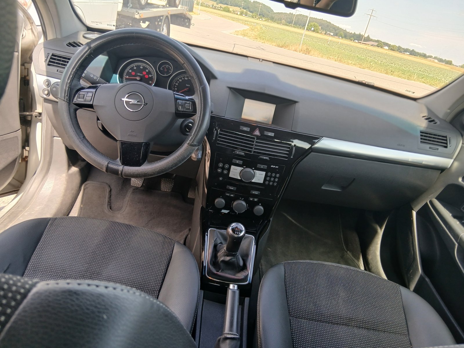OPEL Astra 1.6i 16V Turbo Cosmo, Essence, Occasion / Utilisé, Manuelle - 7