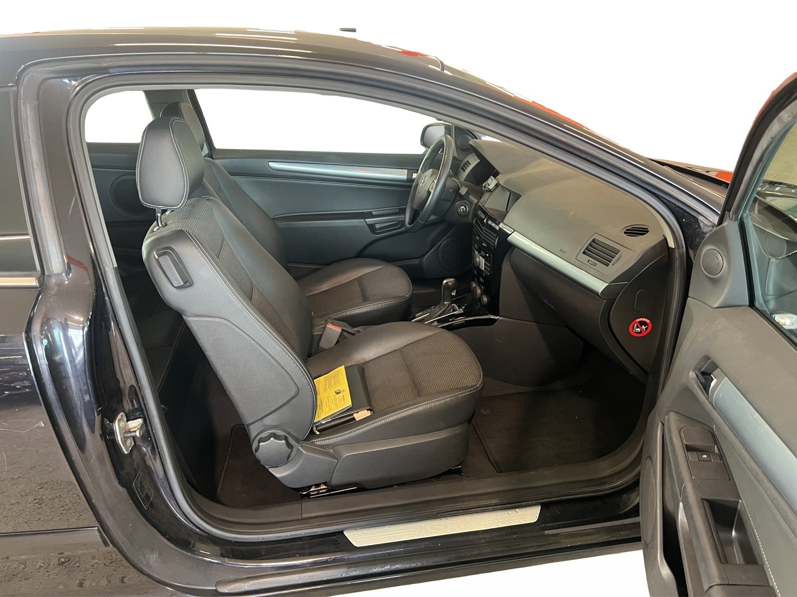 OPEL Astra GTC 1.8i 16V Edition Automatic, Benzina, Occasioni / Usate, Automatico - 7