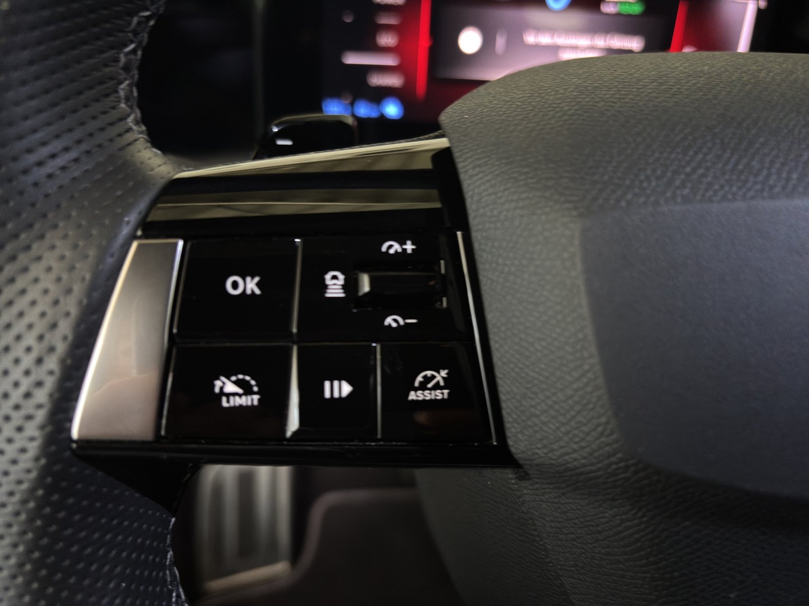 OPEL Astra 1.6 PHEV Turbo Swiss Plus A, Plug-in-Hybrid Benzina/Elettrica, Occasioni / Usate, Automatico - 6