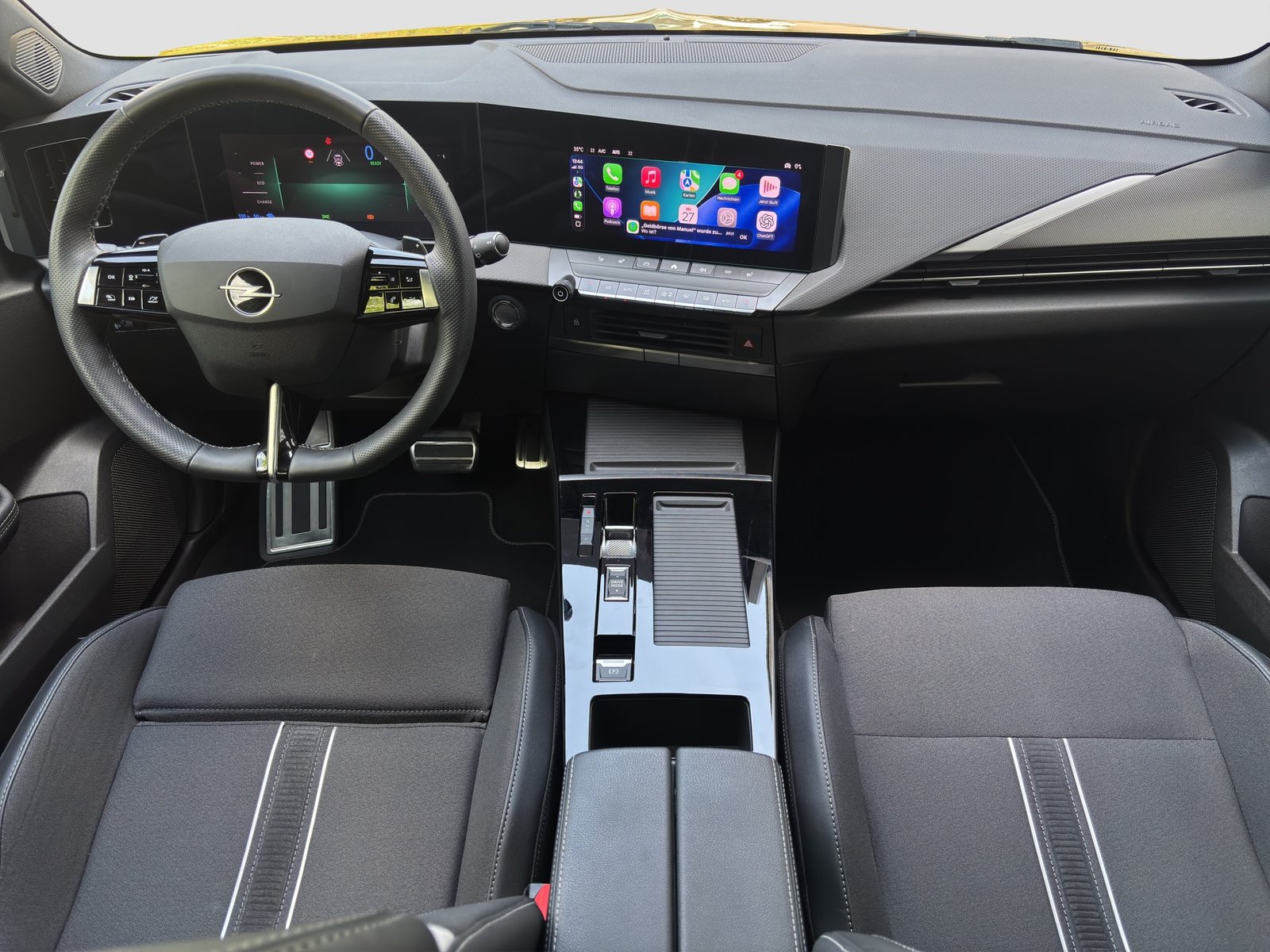 OPEL Astra 1.6 PHEV Turbo Swiss Plus A, Plug-in-Hybrid Benzin/Elektro, Occasion / Gebraucht, Automatik - 4