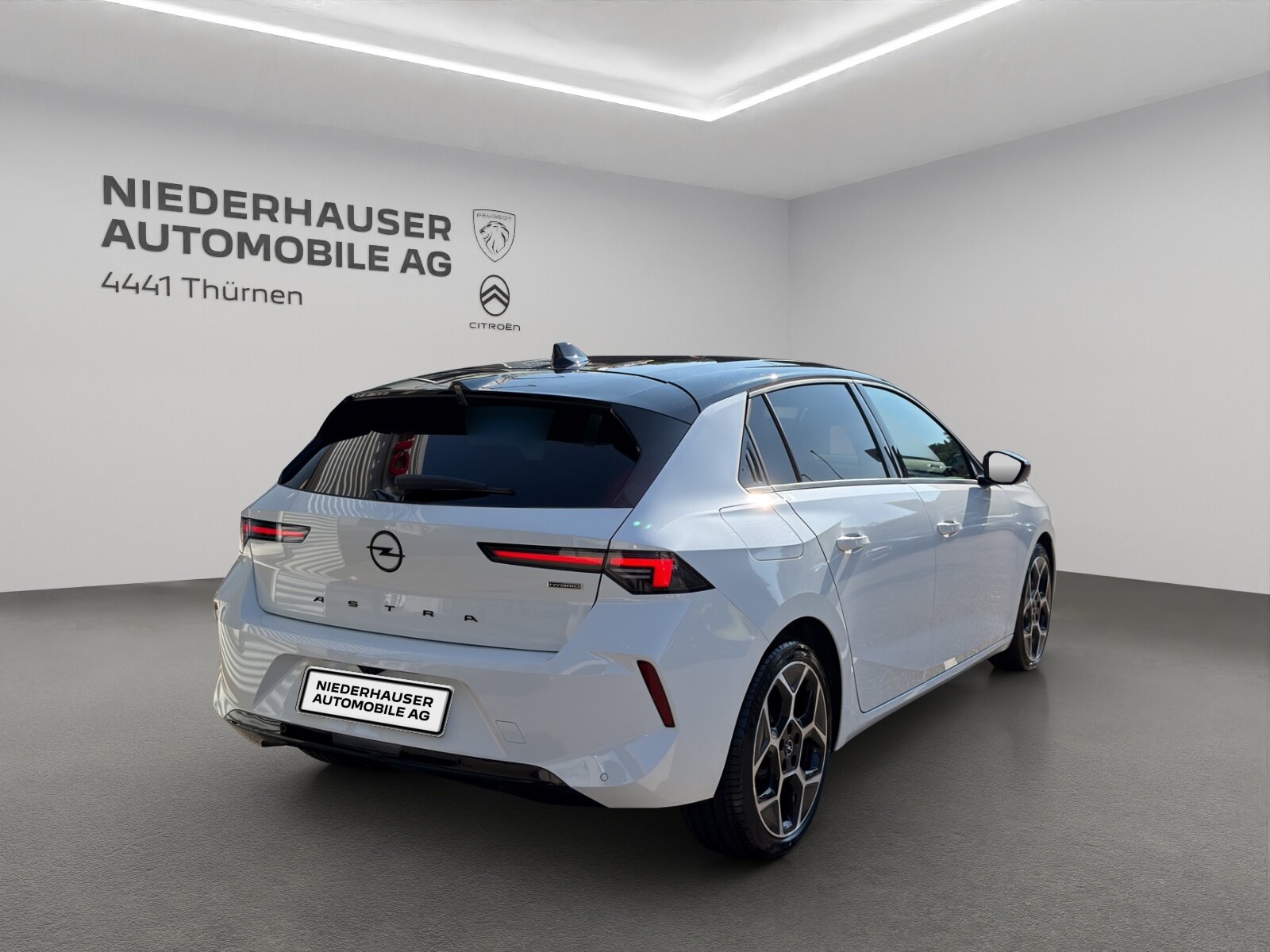 OPEL Astra 1.6 T PHEV 180 Swiss Plu, Voll-Hybrid Benzin/Elektro, Occasion / Gebraucht, Automatik - 3