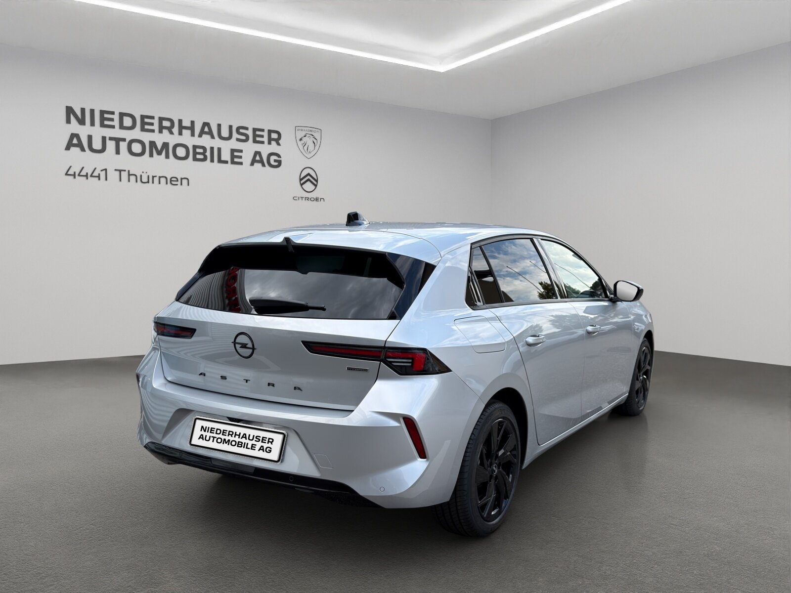 OPEL Astra 1.6 T PHEV 180 Swiss Plu, Voll-Hybrid Benzin/Elektro, Occasion / Gebraucht, Automatik - 3