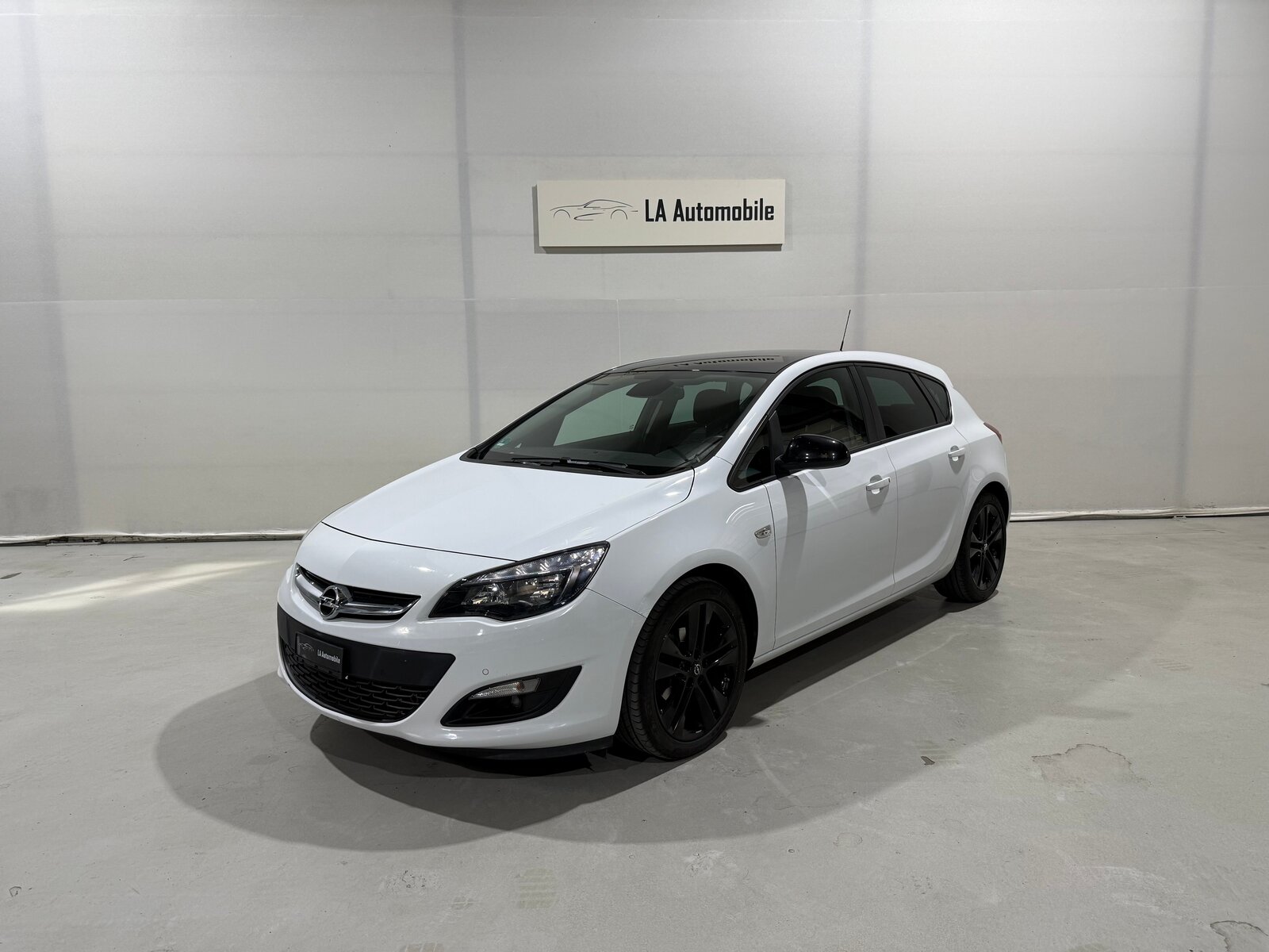 OPEL Astra 1.4i 16V Turbo Sport