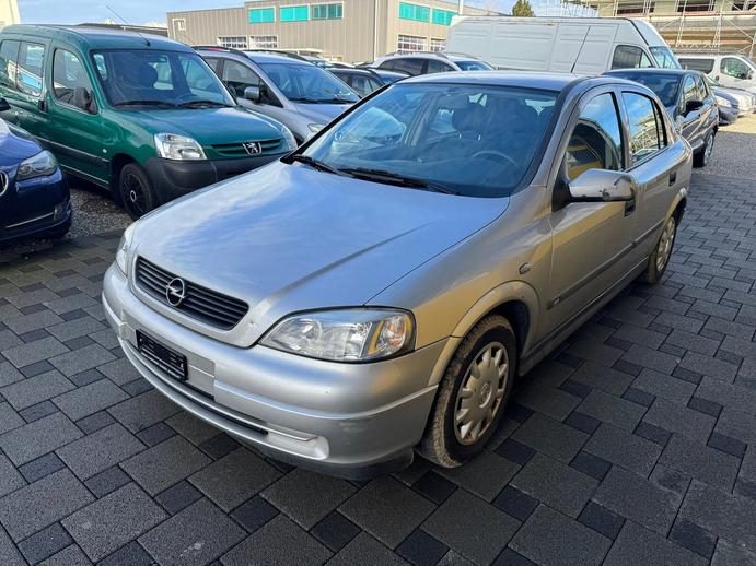 OPEL Astra 1.2i 16V Club, Essence, Occasion / Utilisé, Manuelle
