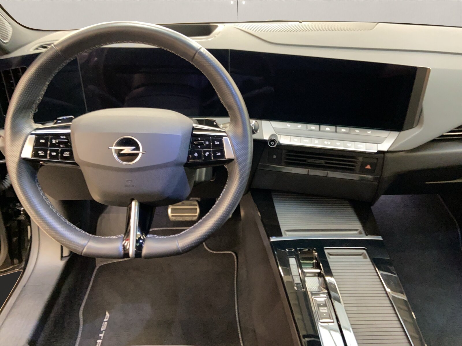 OPEL Astra 1.6 T PHEV 225 GSe, Plug-in-Hybrid Benzina/Elettrica, Occasioni / Usate, Automatico - 6