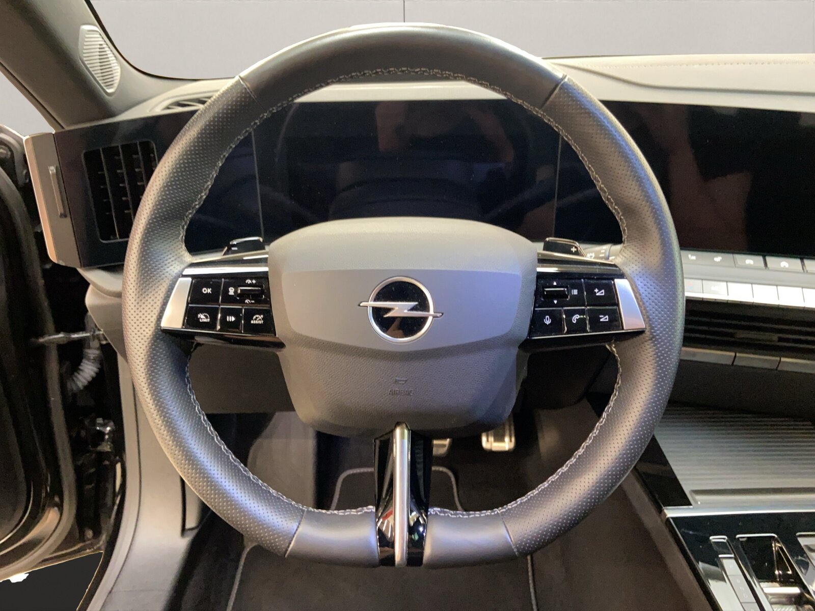 OPEL Astra 1.6 T PHEV 225 GSe, Plug-in-Hybrid Benzina/Elettrica, Occasioni / Usate, Automatico - 7