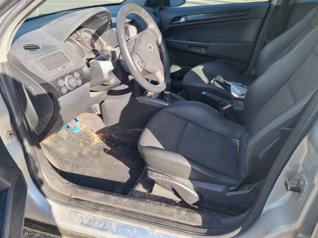 OPEL Astra 1.8i 16V Sport, Benzina, Occasioni / Usate, Manuale - 7