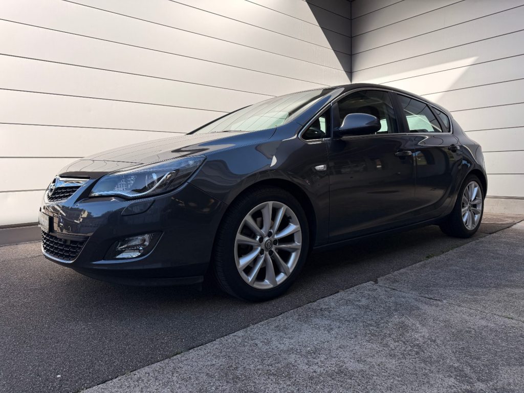 OPEL Astra 1.6 T eTEC Cosmo, Benzin, Occasion / Gebraucht, Handschaltung - 3
