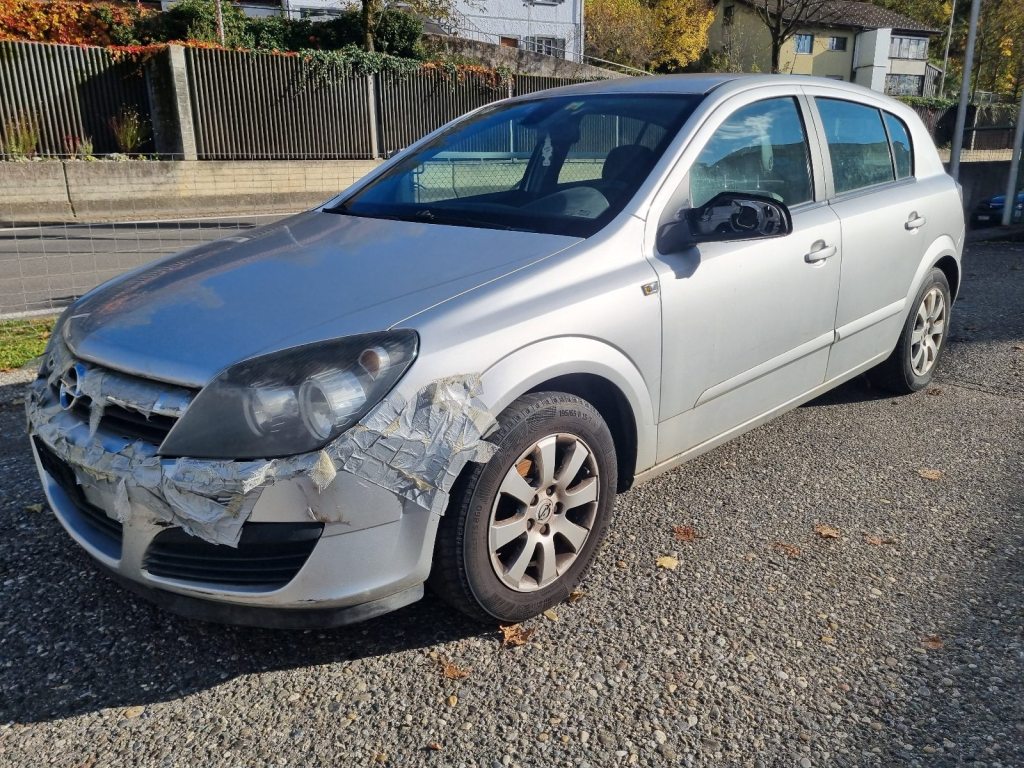 OPEL Astra 1.8i 16V Sport, Benzina, Occasioni / Usate, Manuale - 2