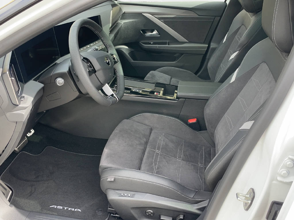 OPEL Astra 1.6 T PHEV 180 Swiss Premium, Plug-in-Hybrid Petrol/Electric, Ex-demonstrator, Automatic - 5