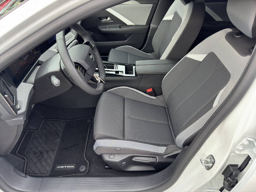 OPEL Astra 1.2 T MHEV Edition, Mild-Hybrid Benzin/Elektro, Vorführwagen, Automatik - 5