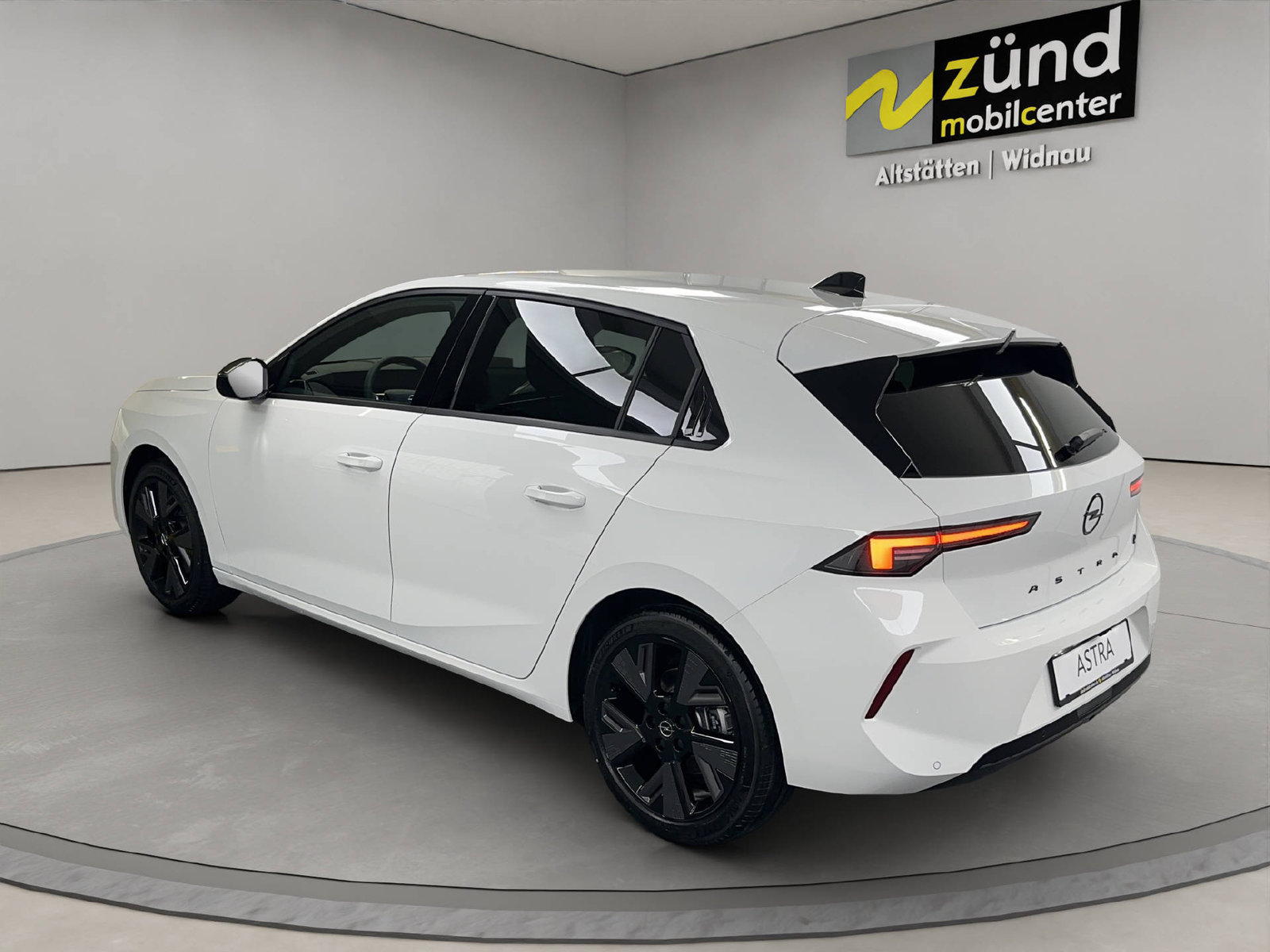 OPEL Astra GS Electric, Elektro, Vorführwagen, Automatik - 3