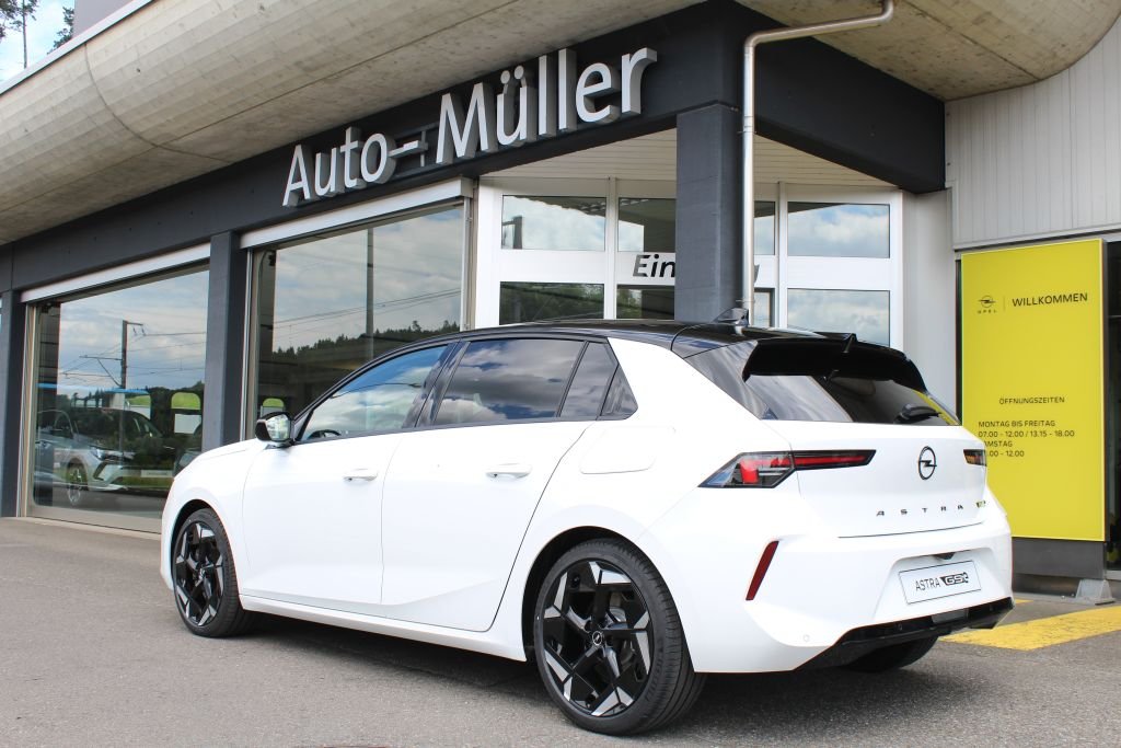 OPEL Astra 1.6 T PHEV 225 GSe, Petrol, Ex-demonstrator, Automatic - 2