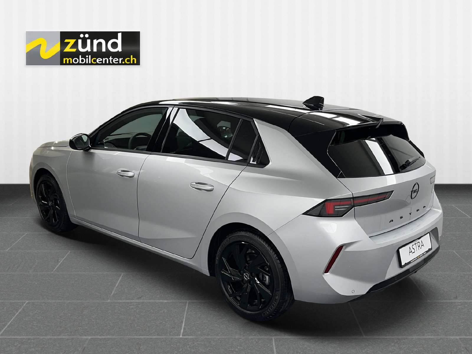 OPEL Astra 1.2 T 130 PS Automat Swiss Plus, Essence, Voiture de démonstration, Automatique - 3