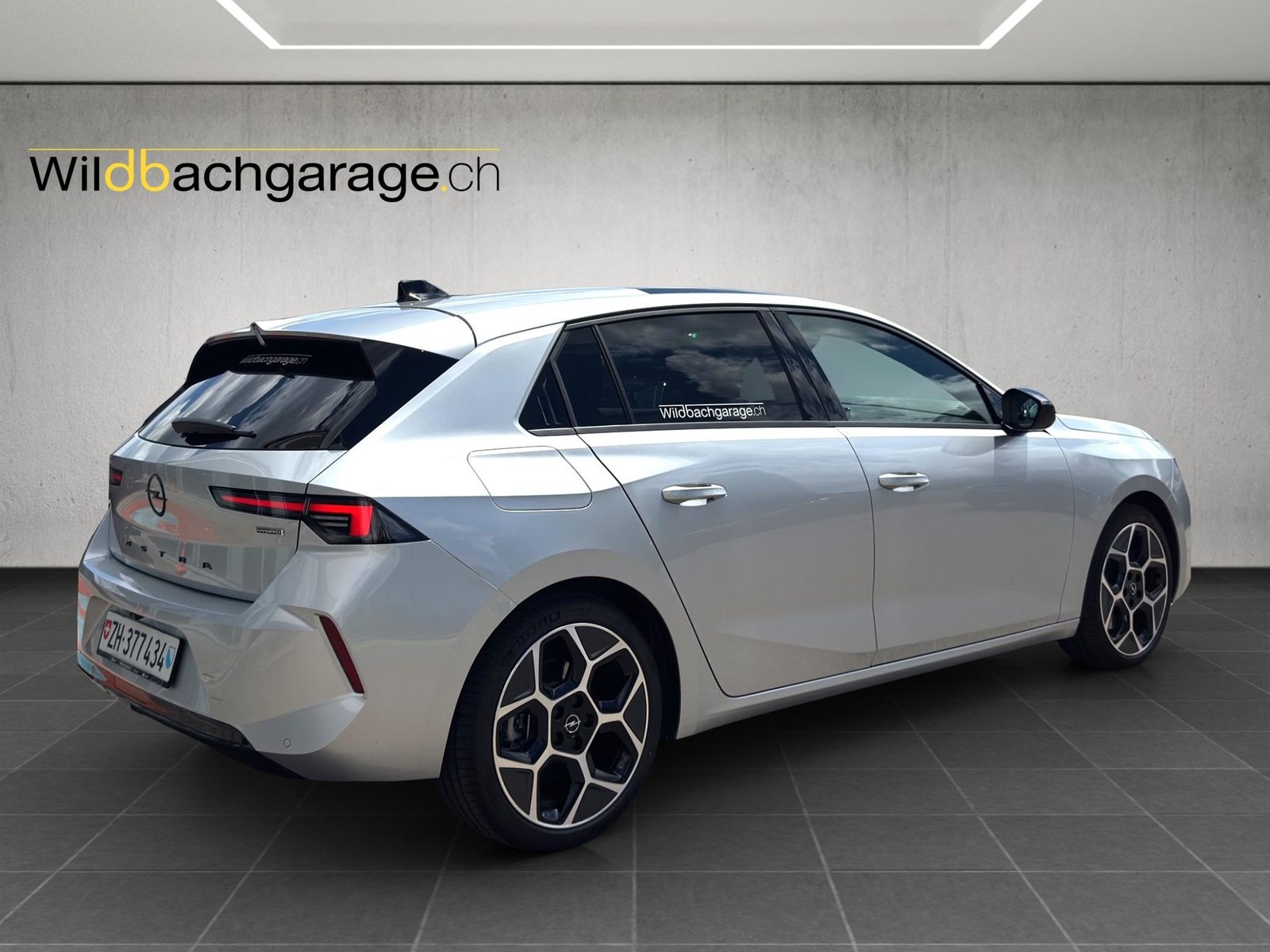 OPEL Astra 1.6 T PHEV 180 Swiss Premium, Plug-in-Hybrid Petrol/Electric, Ex-demonstrator, Automatic - 5