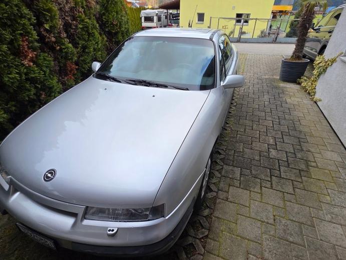 OPEL CALIBRA 2.0i, Essence, Voiture de collection, Automatique