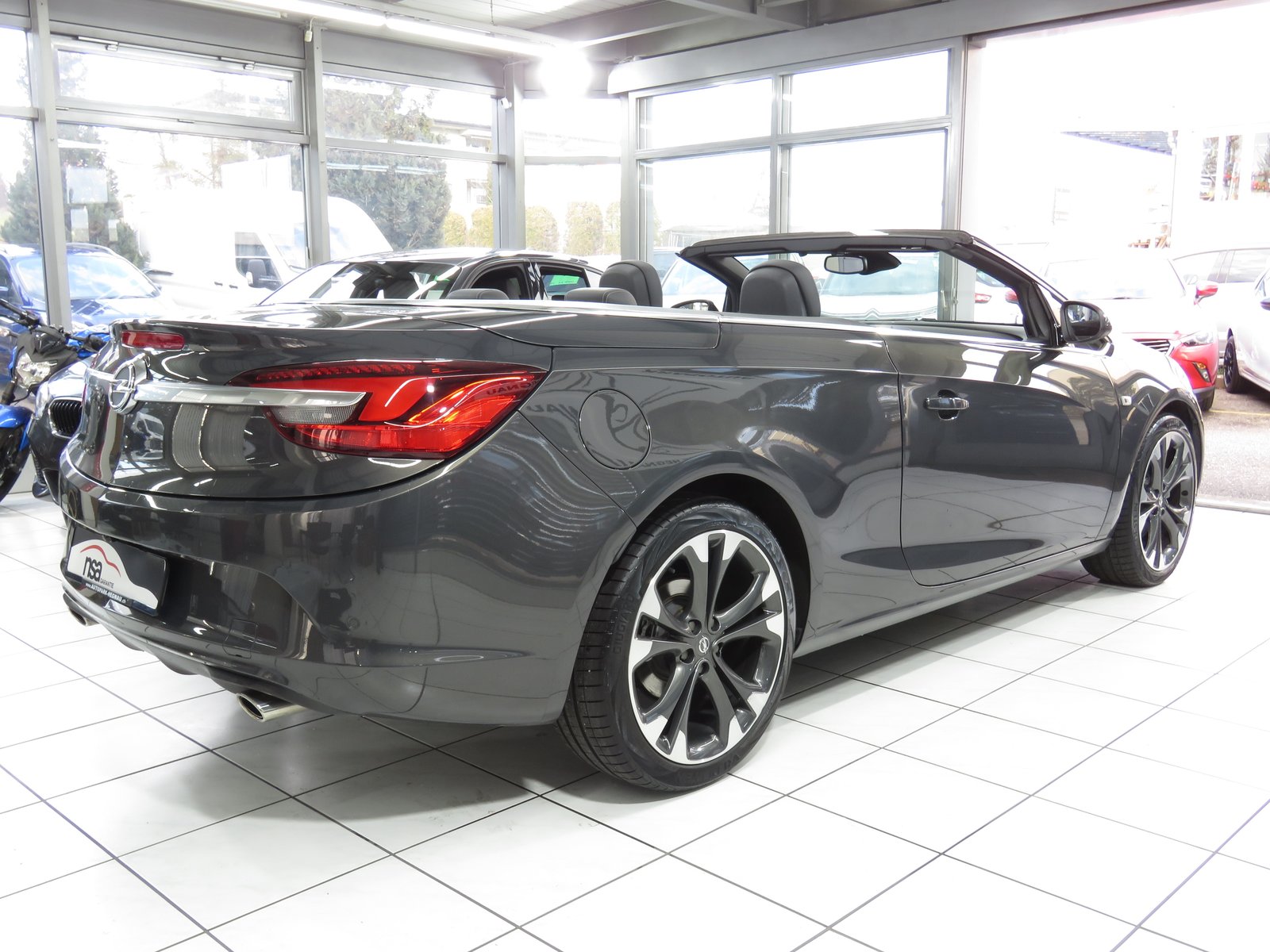 OPEL Cascada 1.6i 16V Cosmo, Essence, Occasion / Utilisé, Manuelle - 4