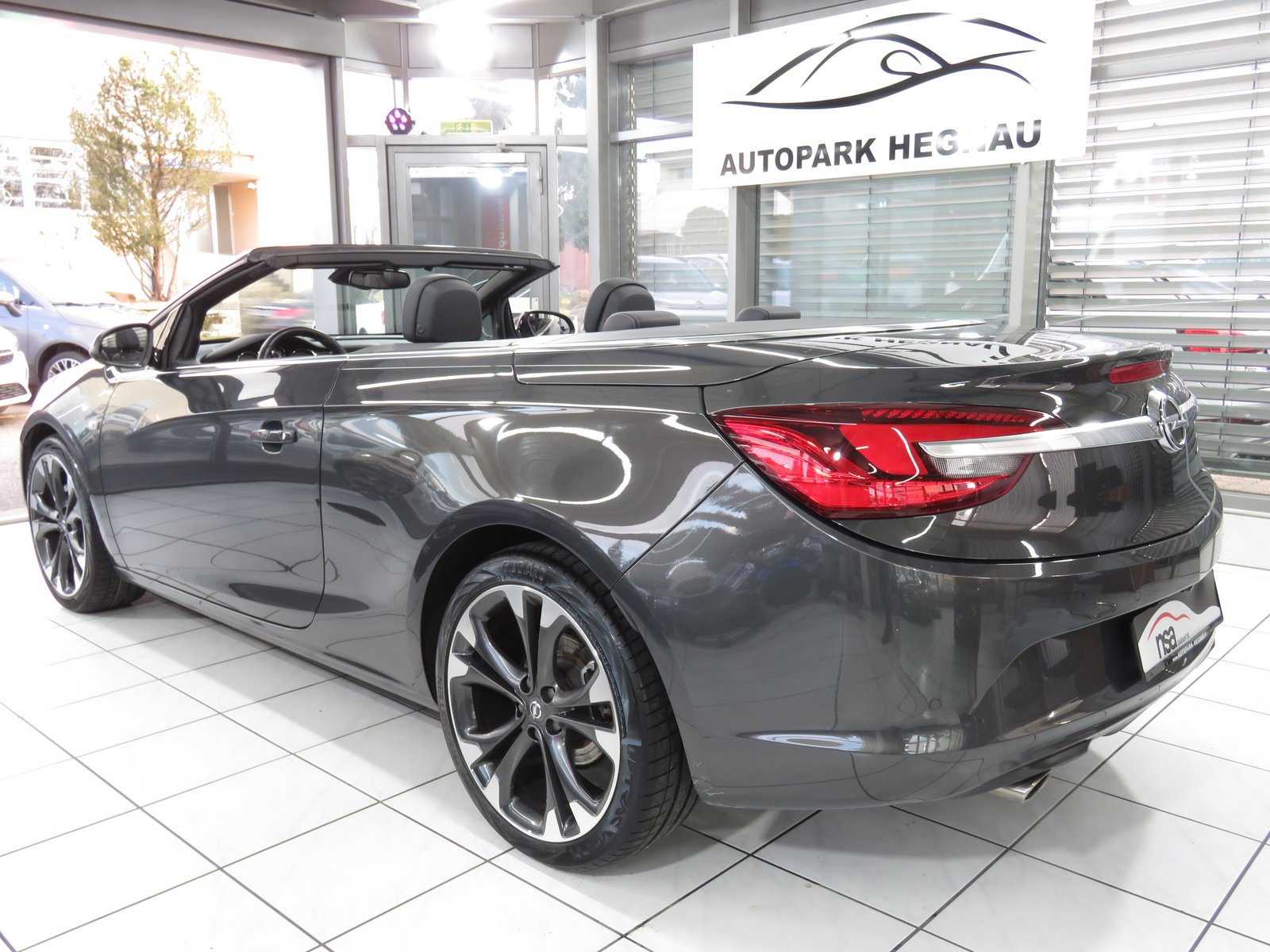 OPEL Cascada 1.6i 16V Cosmo, Essence, Occasion / Utilisé, Manuelle - 6