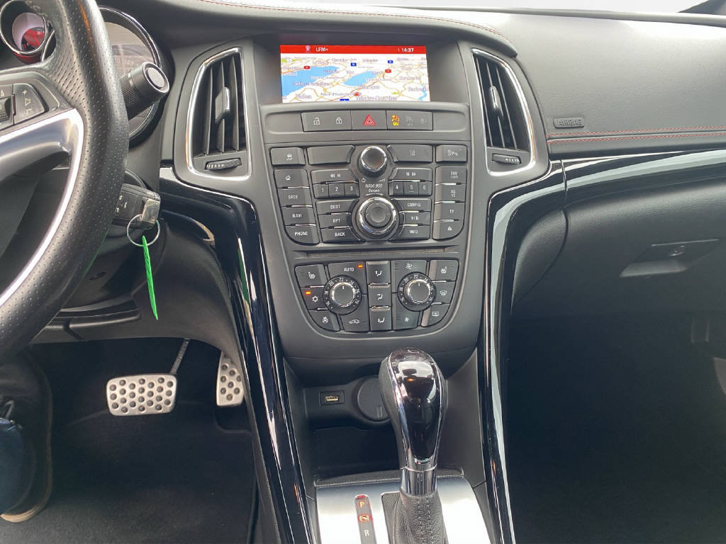 OPEL Cascada 1.6 T 170 eTEC Cosmo, Essence, Occasion / Utilisé, Automatique - 7
