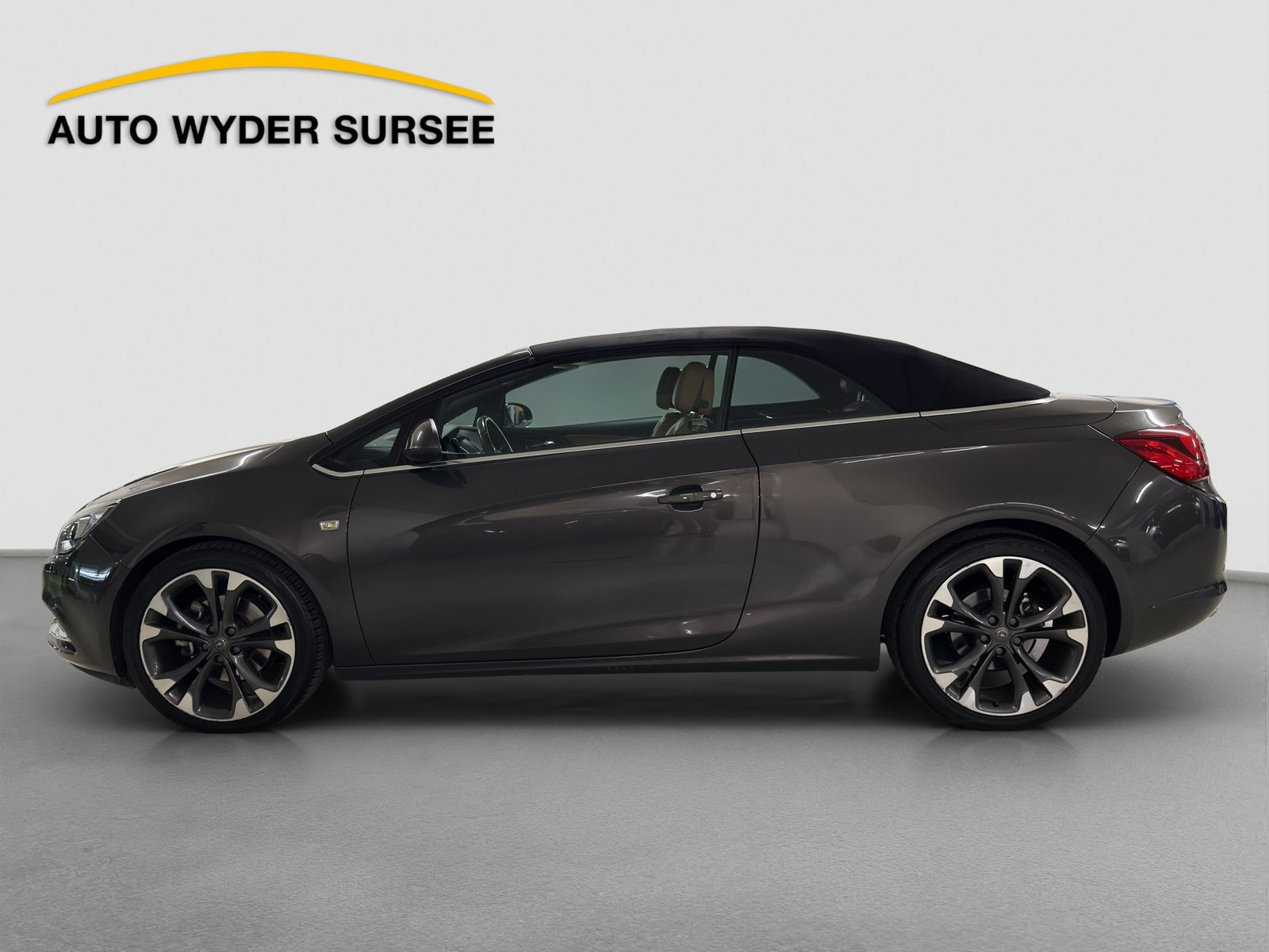 OPEL Cascada 1.6 T 170 eTEC Cosmo, Benzin, Occasion / Gebraucht, Automatik - 3