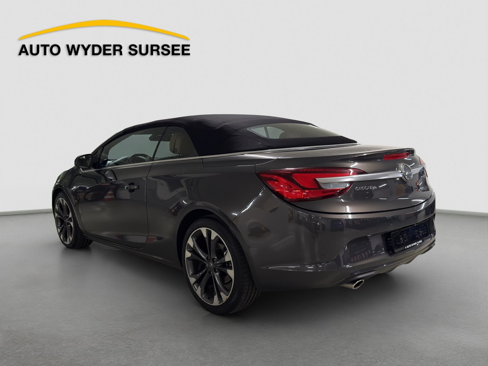 OPEL Cascada 1.6 T 170 eTEC Cosmo, Benzin, Occasion / Gebraucht, Automatik - 4