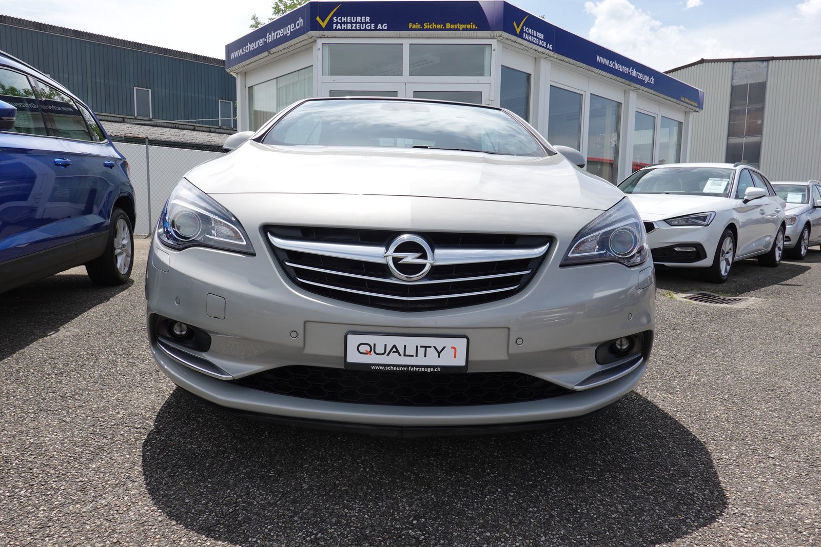 OPEL CASCADA - 1.6i - 16V -COSMO - AUTOMATIC, Benzin, Occasion / Gebraucht, Automatik - 6
