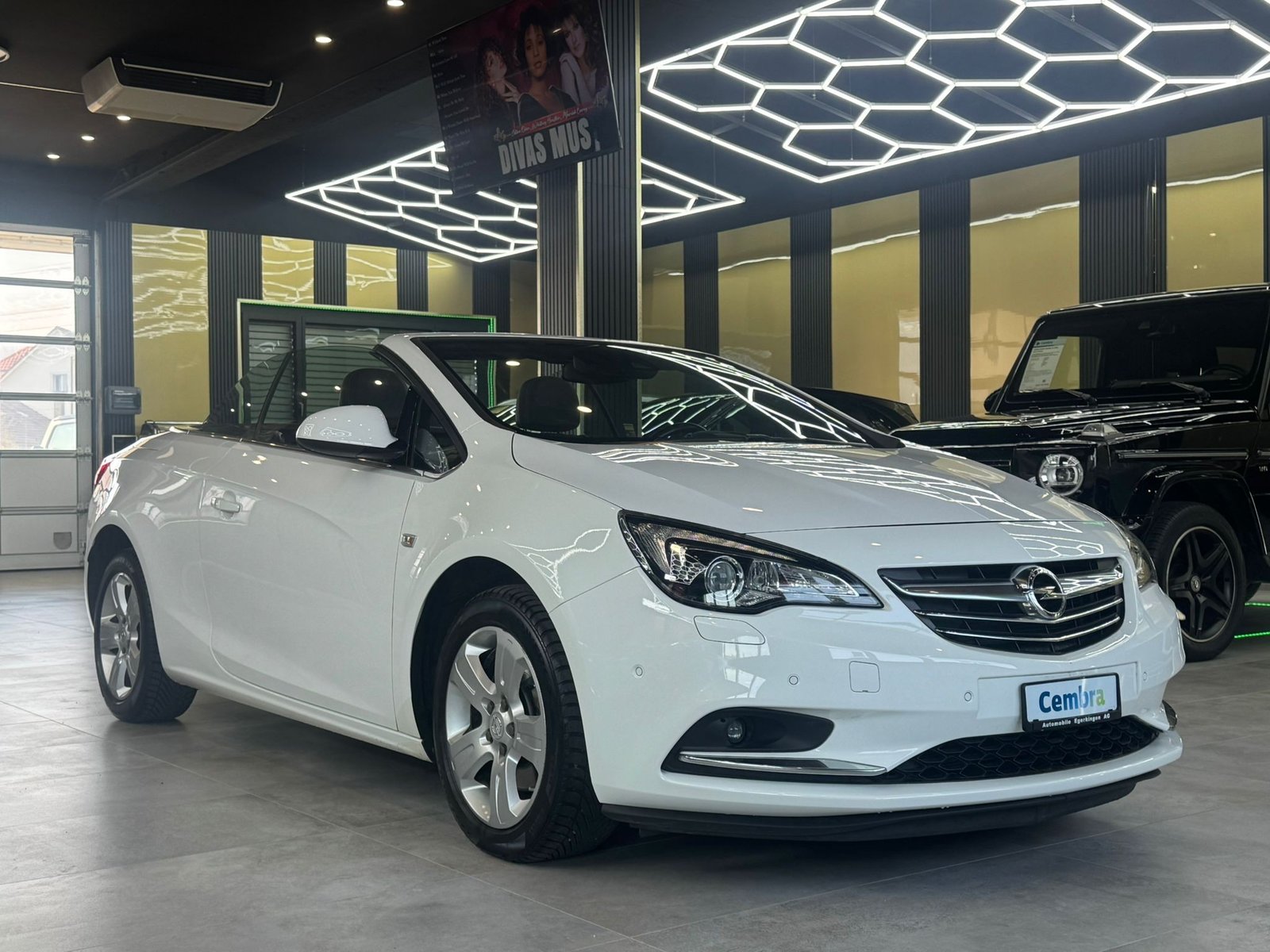 OPEL Cascada 1.6i 16V Supreme Automat, Essence, Occasion / Utilisé, Automatique - 3